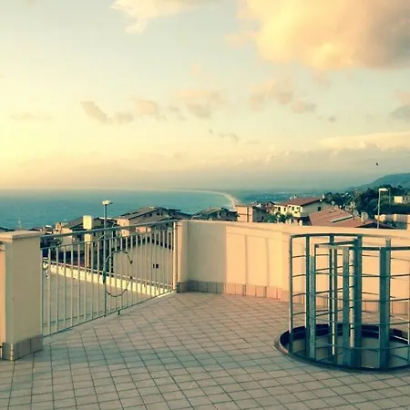 Aquam@rine Pizzo (Calabria)
